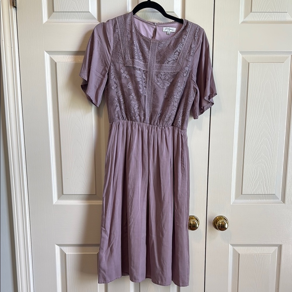 Polagram Mauve Lace Dress